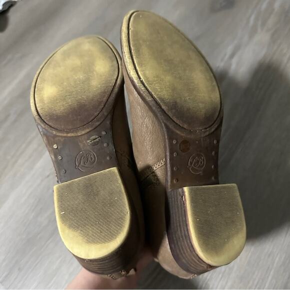 Lucky Brand Basel Taupe Dune Side Zip Block Heel Leather Booties Size 8 - Picture 5 of 10